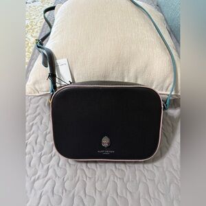 Kurt Geiger London Richmond Leather Crossbody Bag
One Size, CHARCOAL